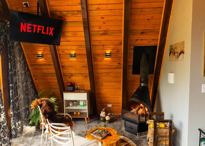 Cabana Com Hidromassagem E Vista, A 12Km De Treze Tilias